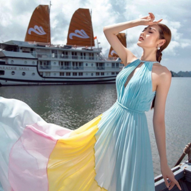 Duong Tu Anh, Miss Vietnam runner-up, shines on Halong Bay luxury cruise