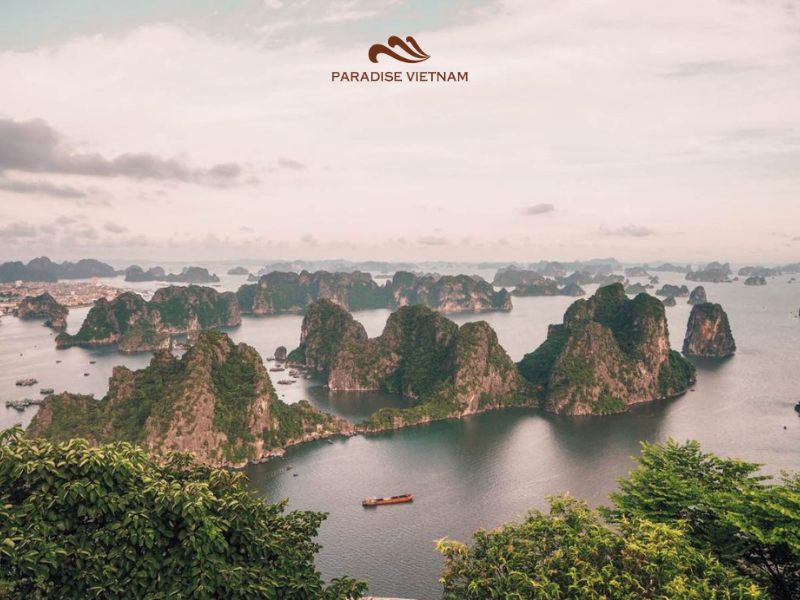 Poem Mountain - Bai Tho Mountain