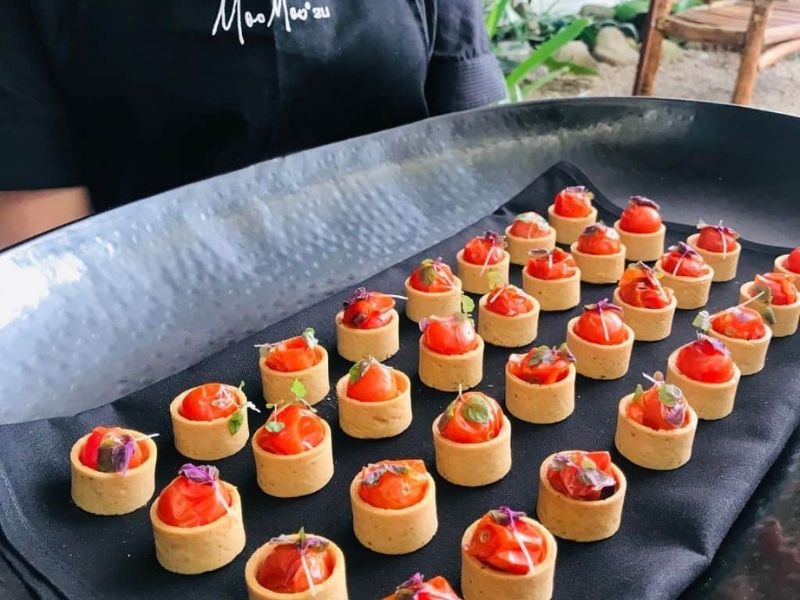 The big delights - Celebrating with a Canapé Party