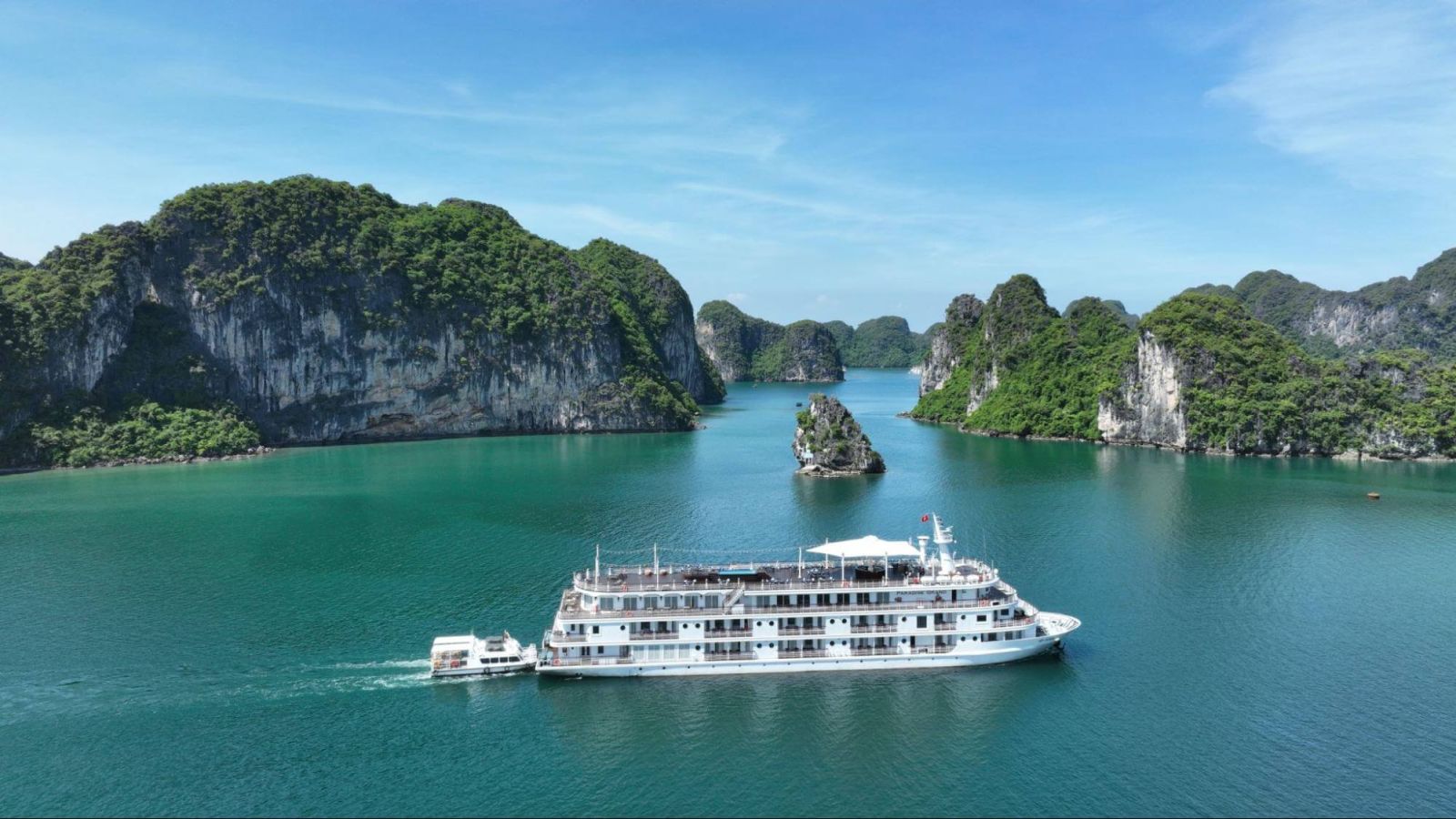 Enhancing Your Cat Ba Fishing Tour with Paradise Grand Cruise