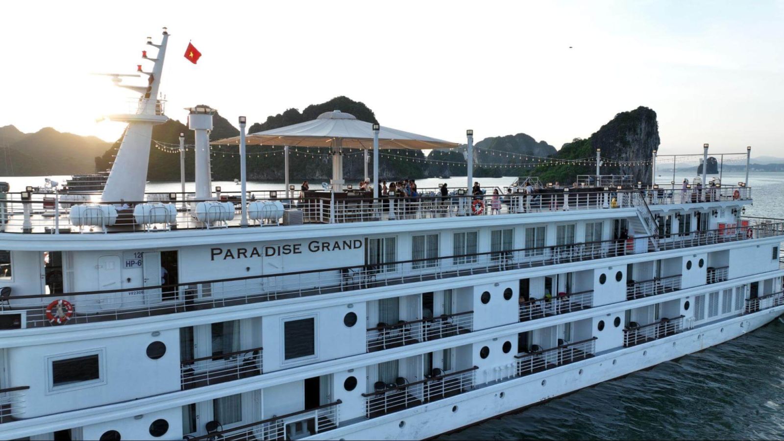 Paradise Grand Cruise will help you have a perfect and memorable Cat Ba fishing trip.