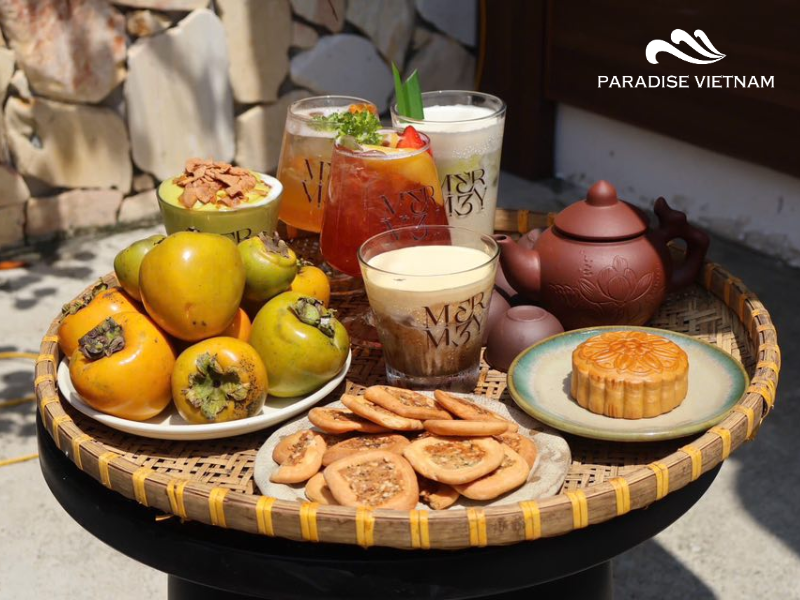 Mermey Coffee Bai Chay is a popular hangout for coffee lovers