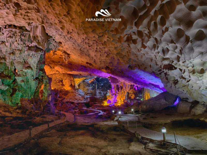 Thien Cung Cave