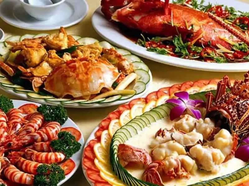 Have you ever wondered what Halong Bay food is like and what is special about it?
