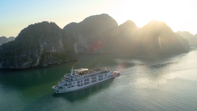 Halong Bay in July is part of the summer months characterized by warm temperatures