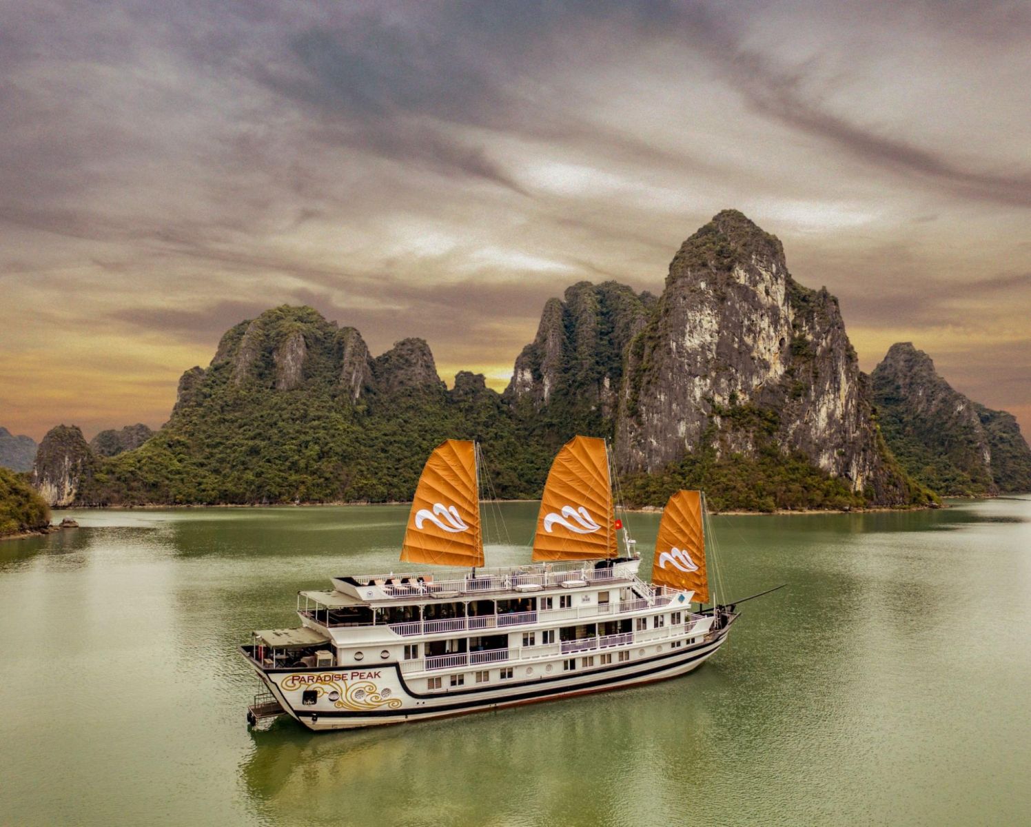 Paradise-Peak-introduces-8-cabins. 