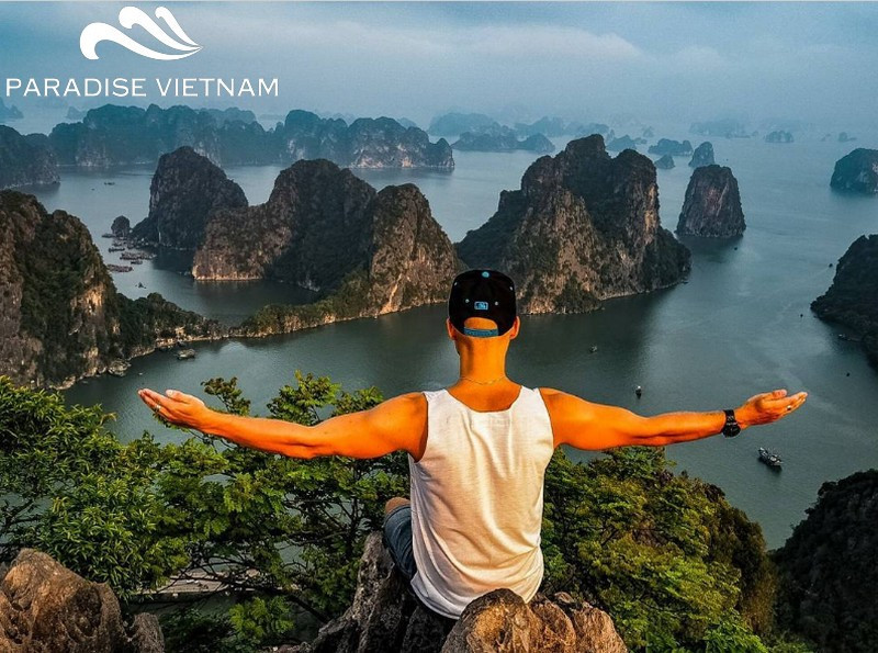 Bai Tho Mountain has become a must-visit for tourists.