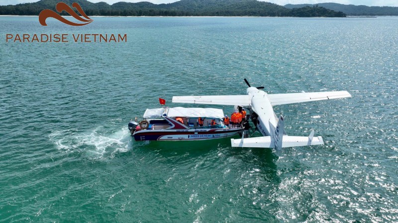 Seaplane tour for a bird's-eye view