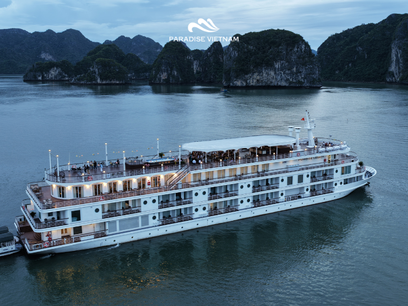 Halong Bay Overnight Cruises