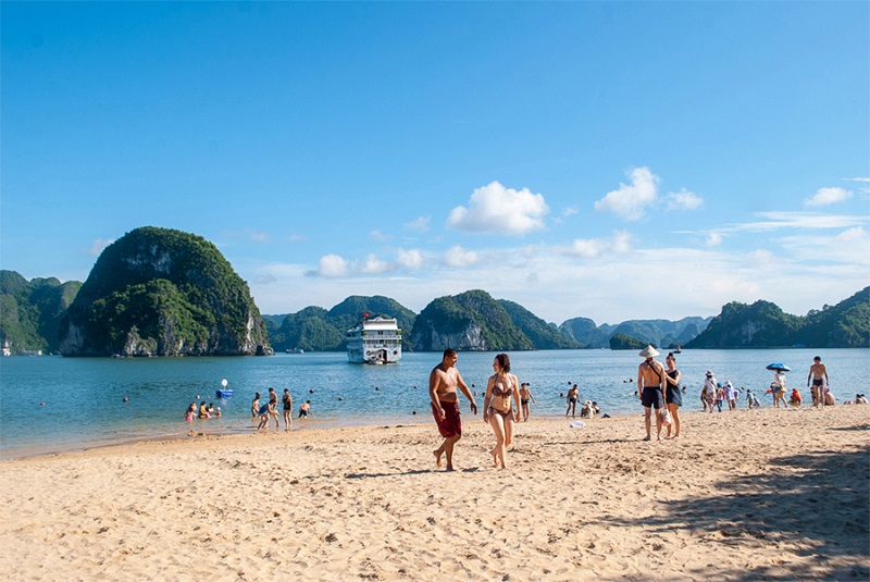Tourists love to visit Titop Island